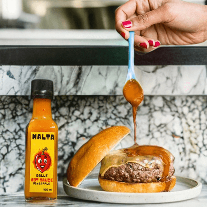 Malta Hot Sauce Burger